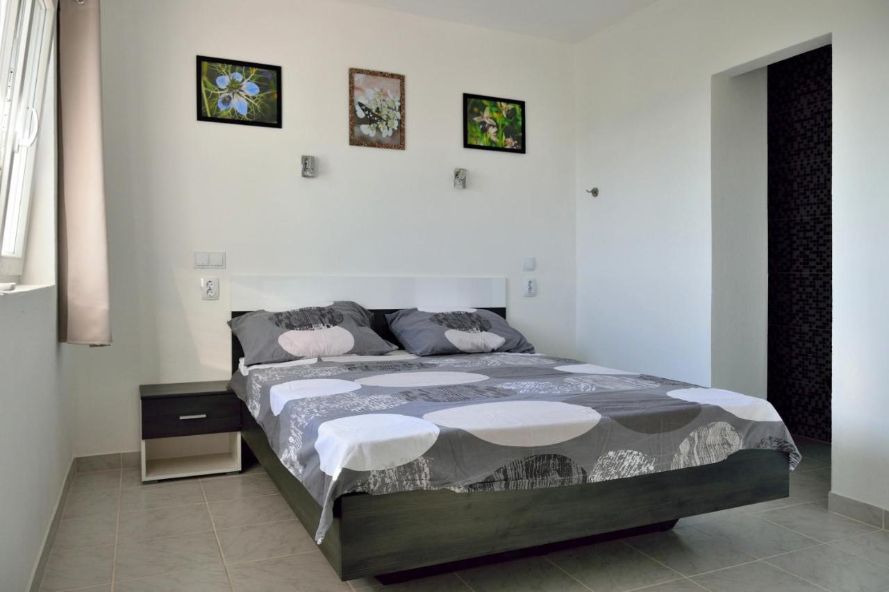 Blizna Donja B&B On The Rocks المظهر الخارجي الصورة
